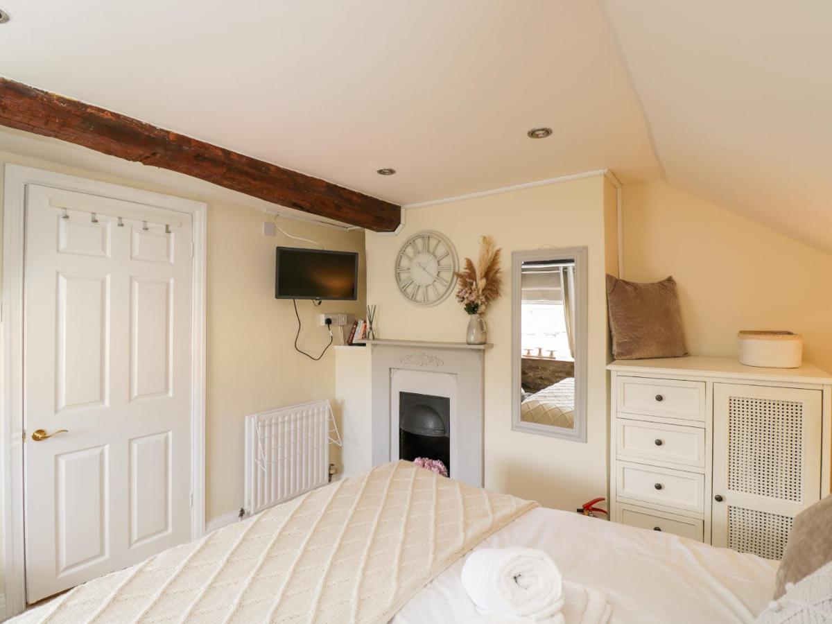Corner Cottage Malmesbury Eksteriør bilde